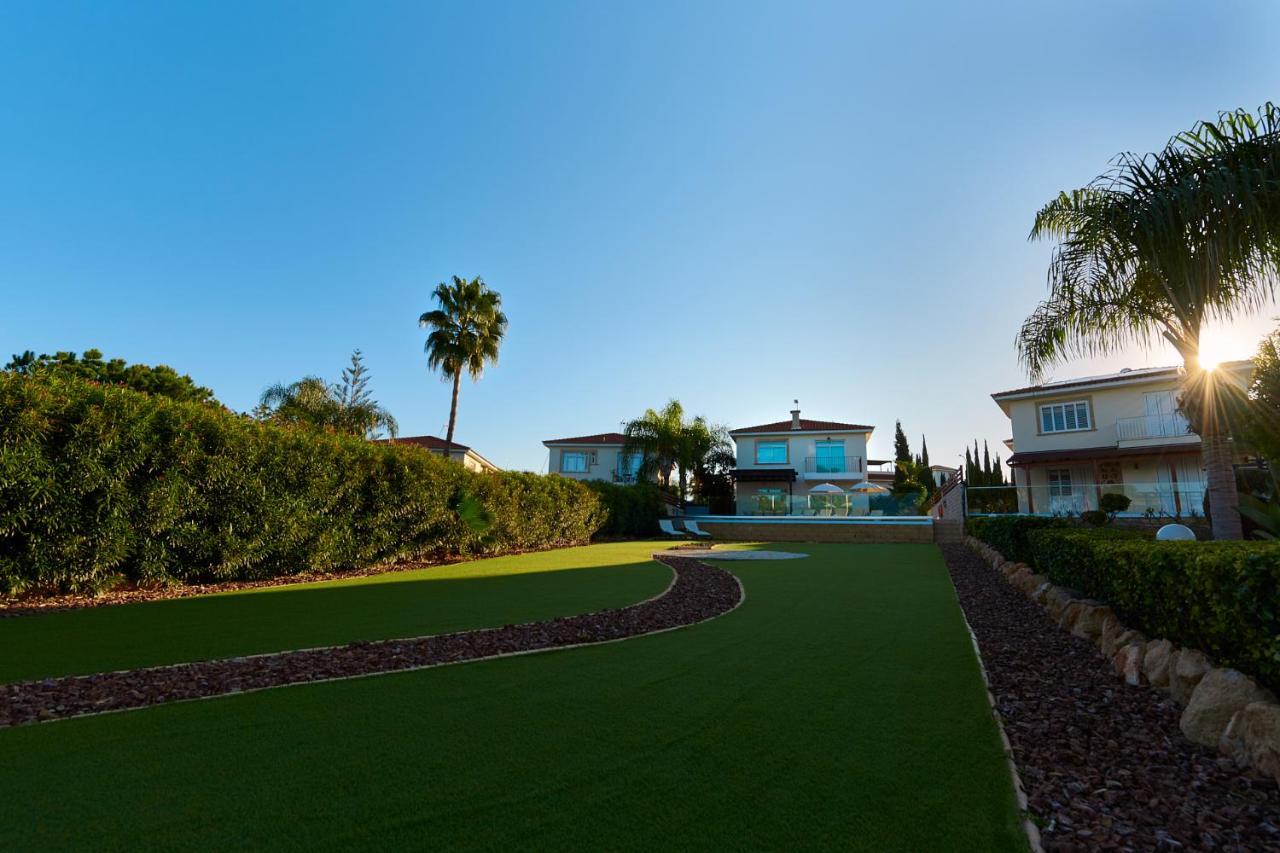 Beach Front Bella Vista By Ezoria Villas Protaras Exterior foto