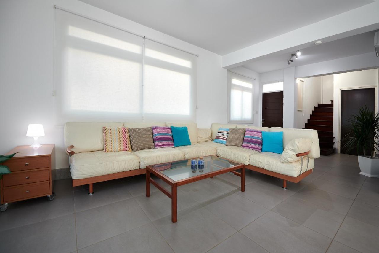 Beach Front Bella Vista By Ezoria Villas Protaras Exterior foto